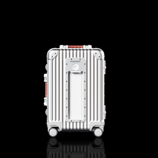 • Heathrow Pro eCarry-On – Premium Aluminum Suitcase without Extreme Power On Board